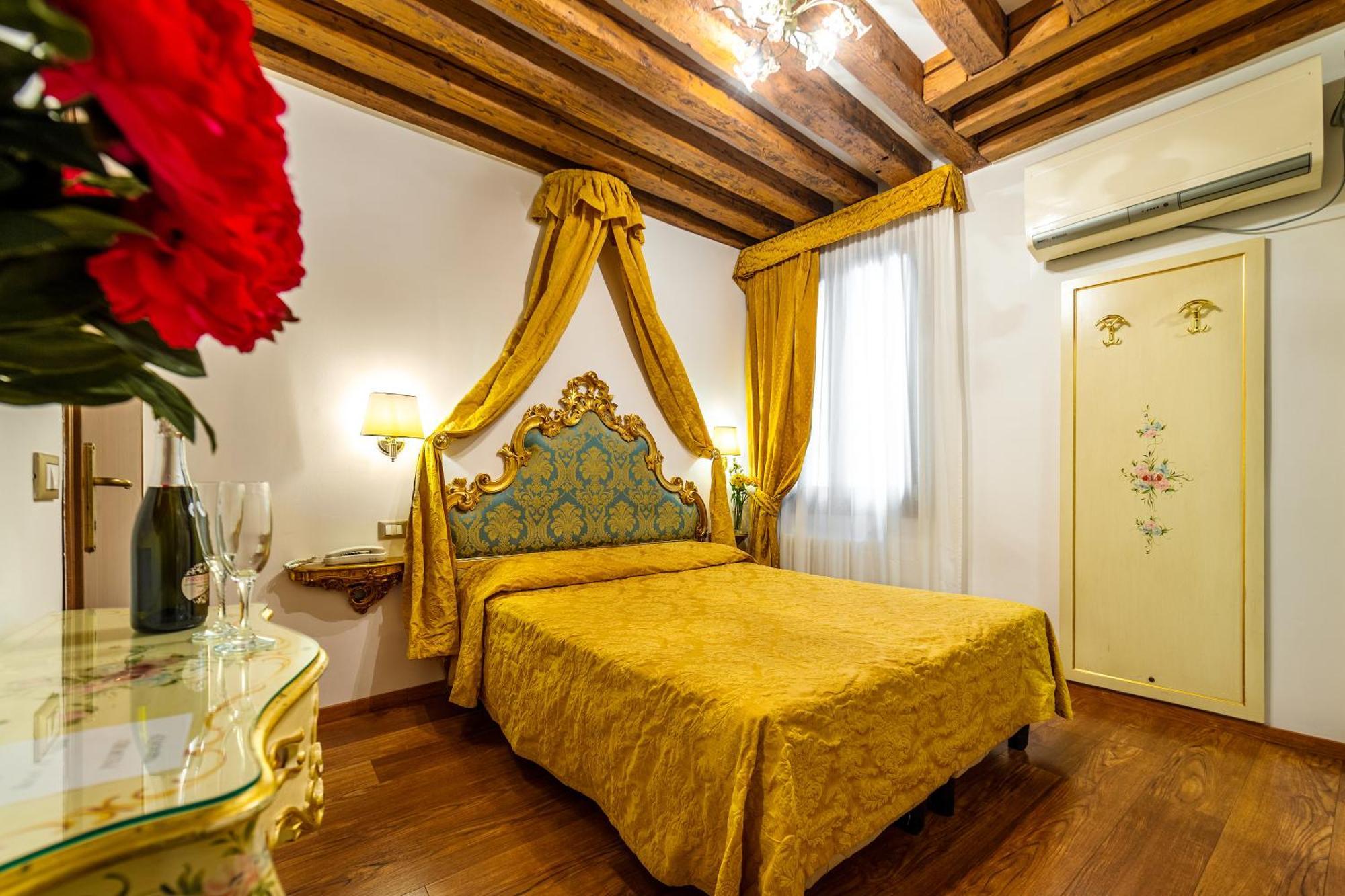 Hotel Al Vagon Veneza Exterior foto